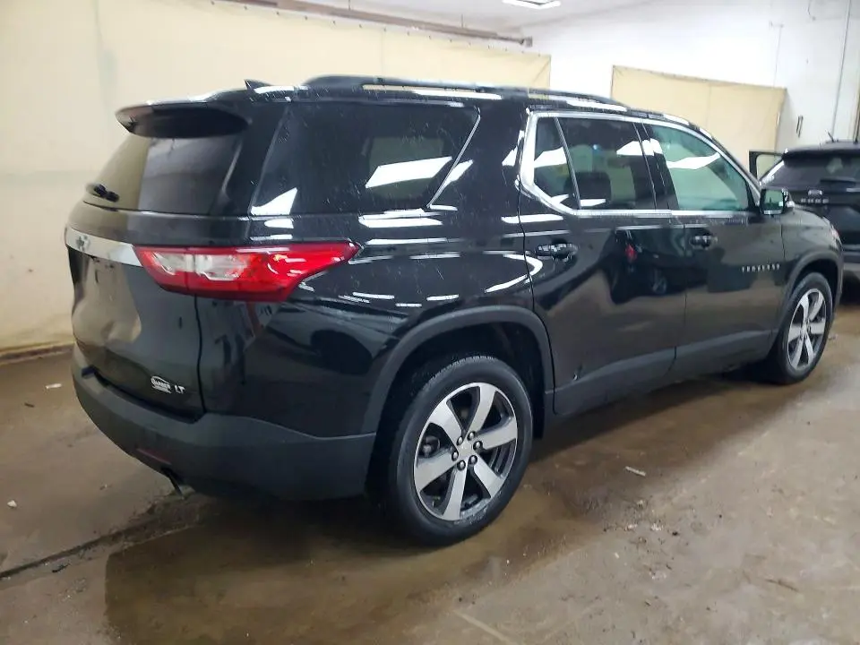 2021 CHEVROLET TRAVERSE LT  