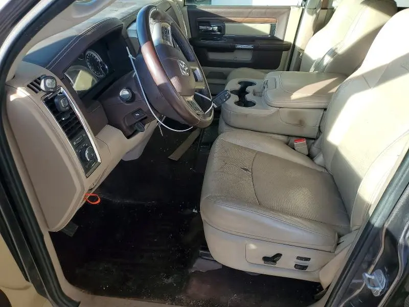 2015 RAM 1500 LARAMIE  