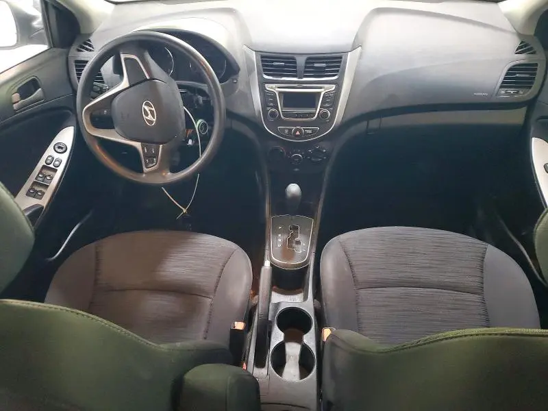 2015 HYUNDAI ACCENT GS  