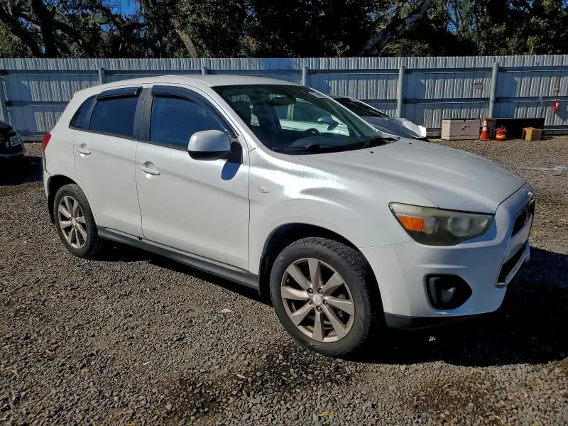 2013 MITSUBISHI OUTLANDER SPORT ES  