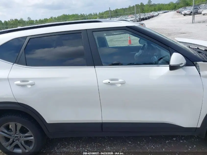 2023 KIA SELTOS S