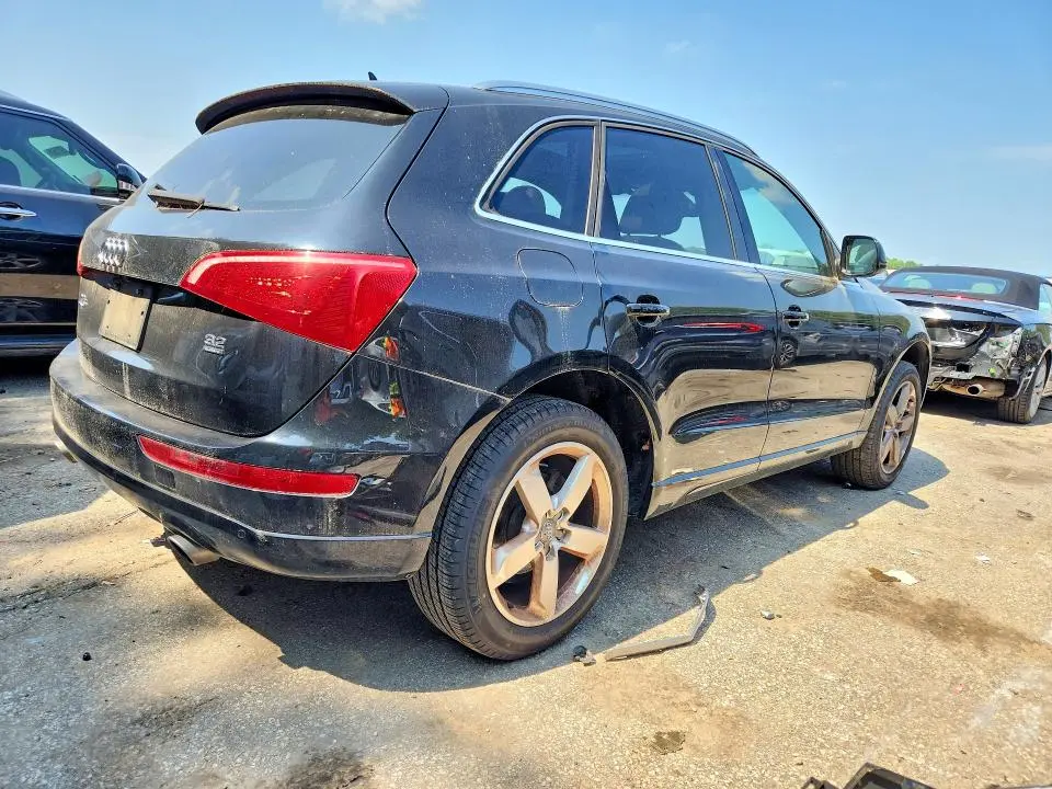 2010 AUDI Q5 PREMIUM PLUS  