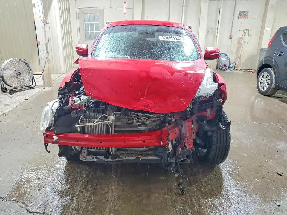 2016 NISSAN JUKE S  