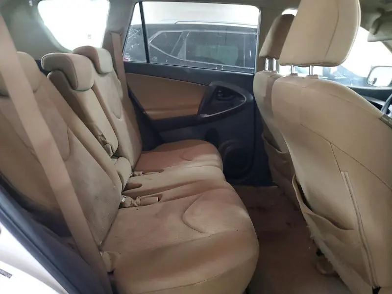 2011 TOYOTA RAV4 BASE  