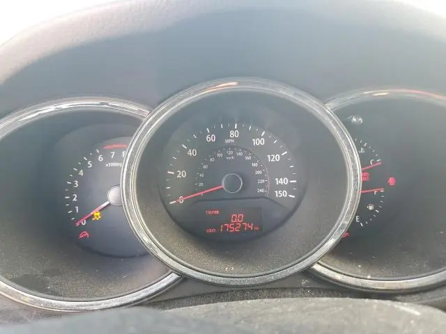 2011 KIA SORENTO BASE  