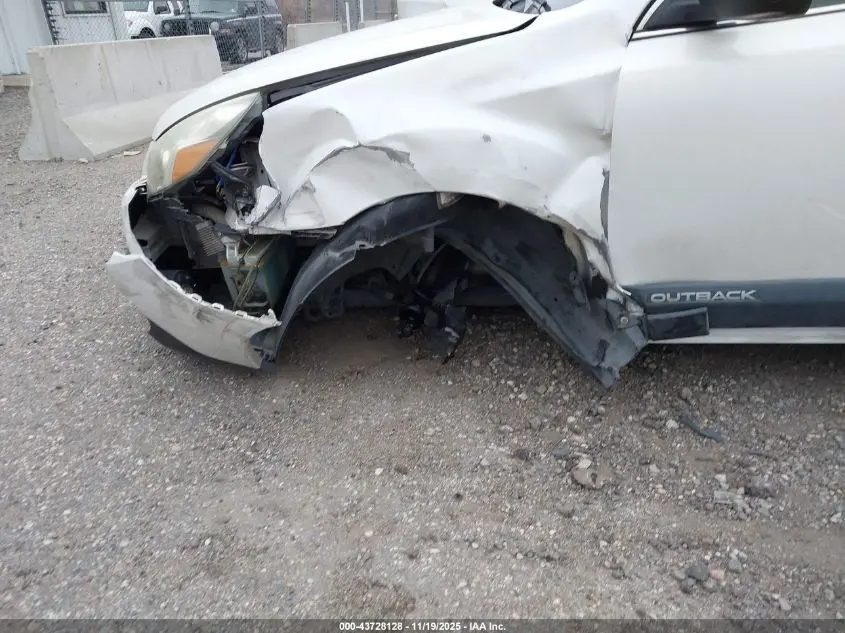 2014 SUBARU OUTBACK 3.6R LIMITED