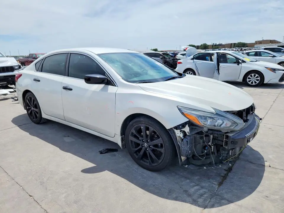 2018 NISSAN ALTIMA 2.5 SR  