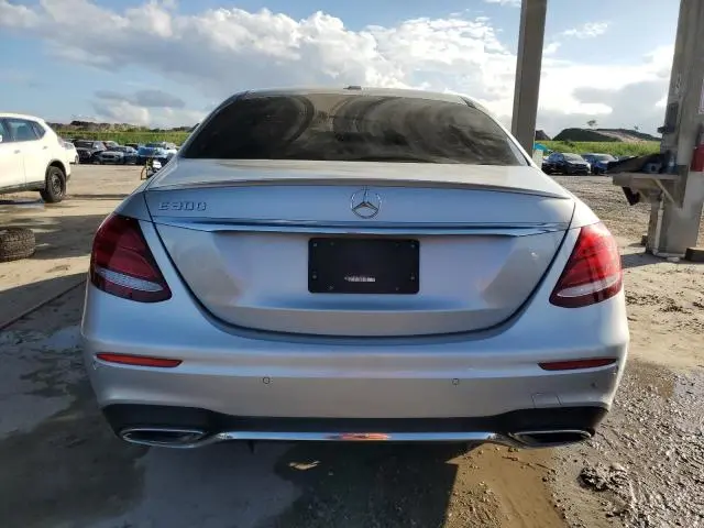 2017 MERCEDES-BENZ E 300  