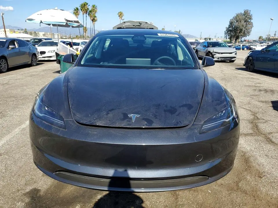 2025 TESLA MODEL 3   