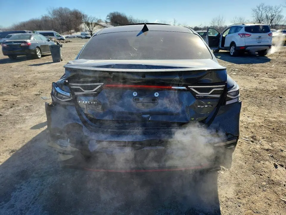 2020 KIA FORTE GT LINE  