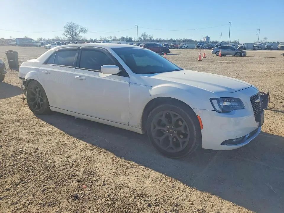 2020 CHRYSLER 300 S  