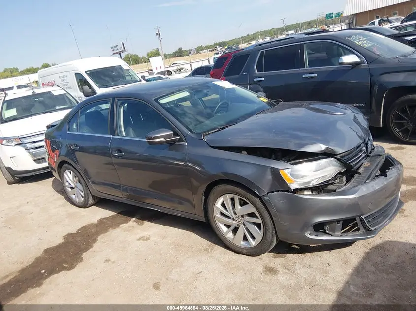 2013 VOLKSWAGEN JETTA 2.5L SE