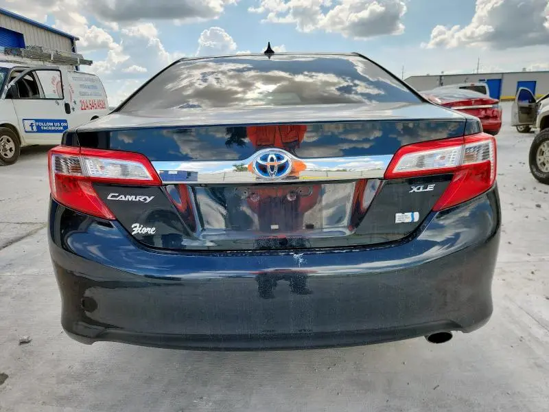 2012 TOYOTA CAMRY HYBRID  