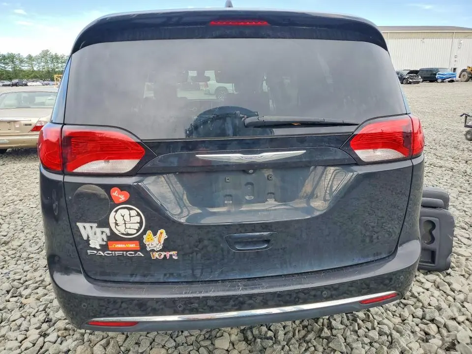 2017 CHRYSLER PACIFICA TOURING L PLUS  