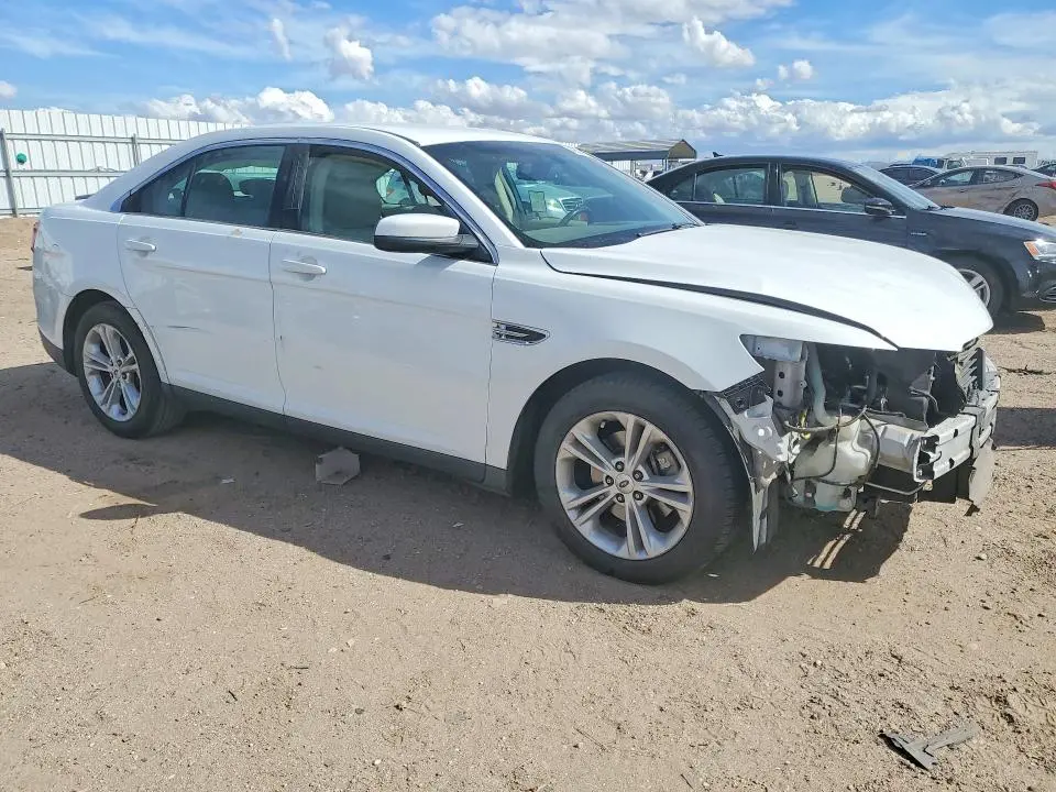 2016 FORD TAURUS SEL  