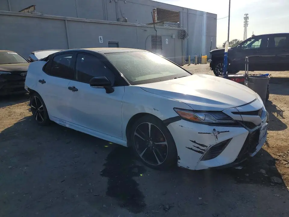 2019 TOYOTA CAMRY XSE  