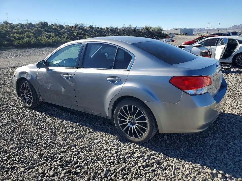 2011 SUBARU LEGACY 2.5I  