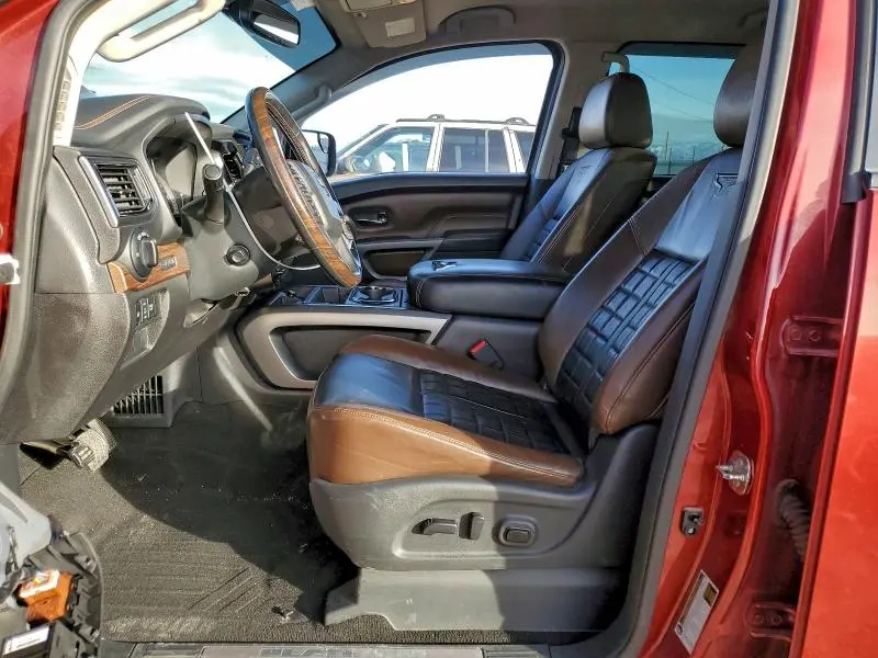 2018 NISSAN TITAN SV  