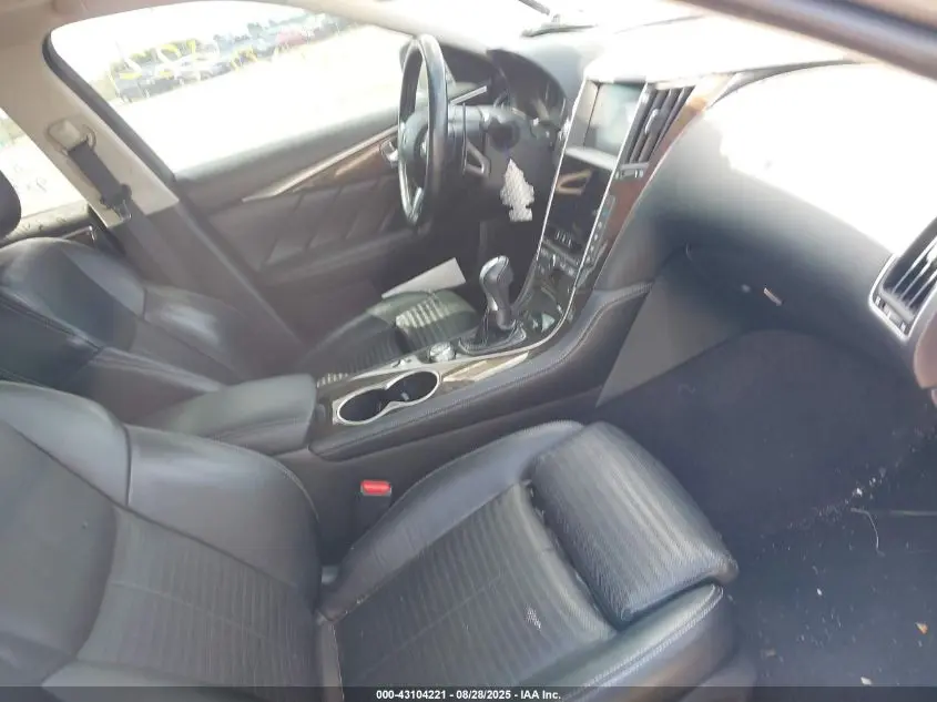 2016 INFINITI Q50 3.0T RED SPORT 400