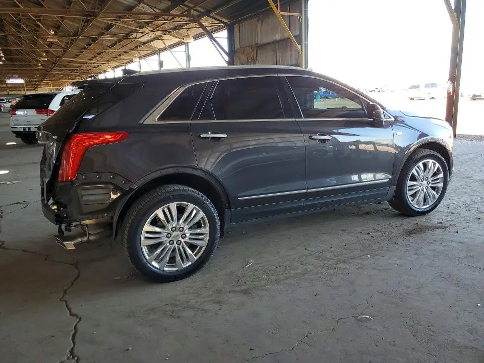 2017 CADILLAC XT5 PREMIUM LUXURY  