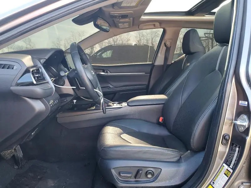 2024 TOYOTA CAMRY   
