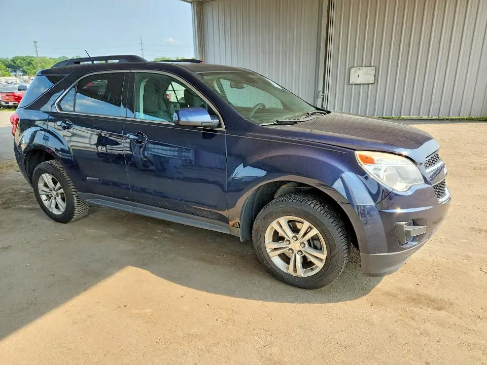 2015 CHEVROLET EQUINOX LT  