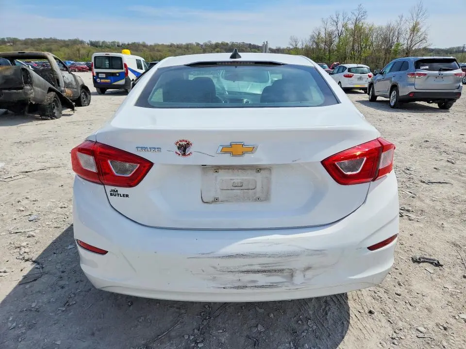 2017 CHEVROLET CRUZE LS  