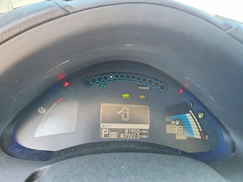 2014 NISSAN LEAF S  