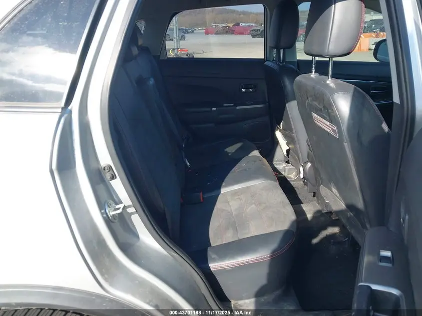 2018 MITSUBISHI OUTLANDER SPORT 2.4 SE