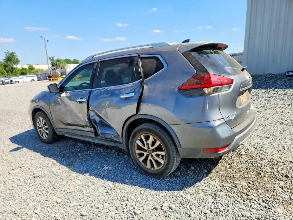 2018 NISSAN ROGUE SV  