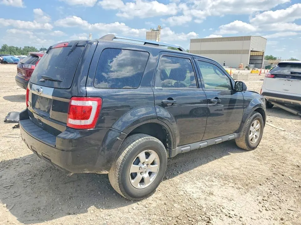2011 FORD ESCAPE LIMITED  