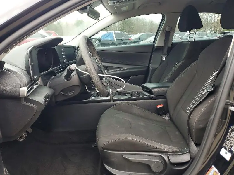 2022 HYUNDAI ELANTRA SEL  