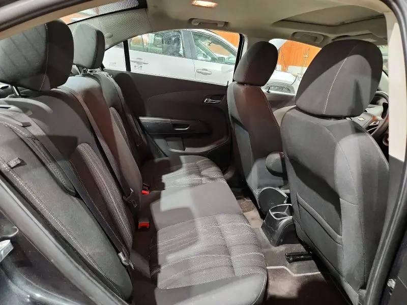 2016 CHEVROLET SONIC LT  