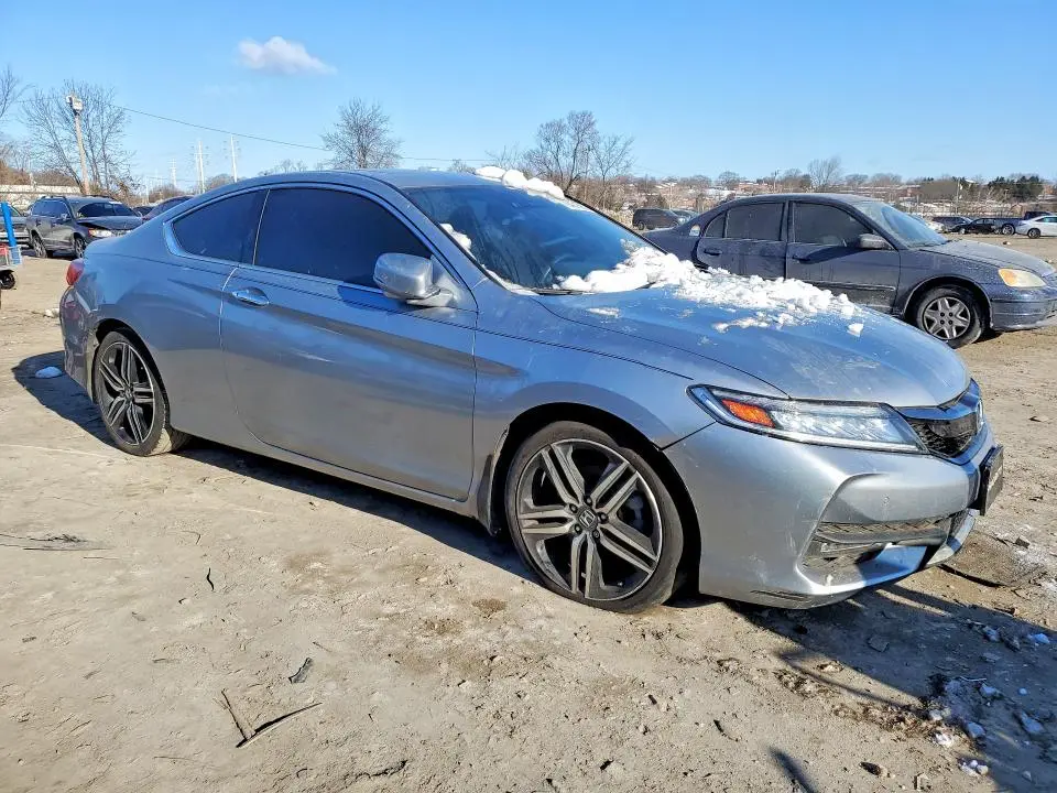 2017 HONDA ACCORD TOURING  