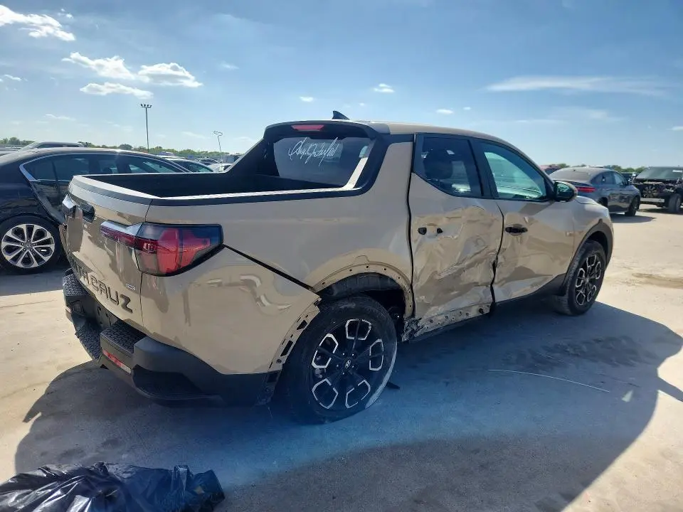 2023 HYUNDAI SANTA CRUZ SE  