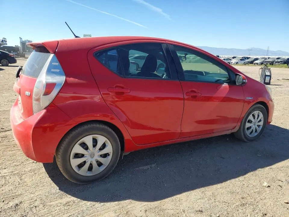 2012 TOYOTA PRIUS C TWO  