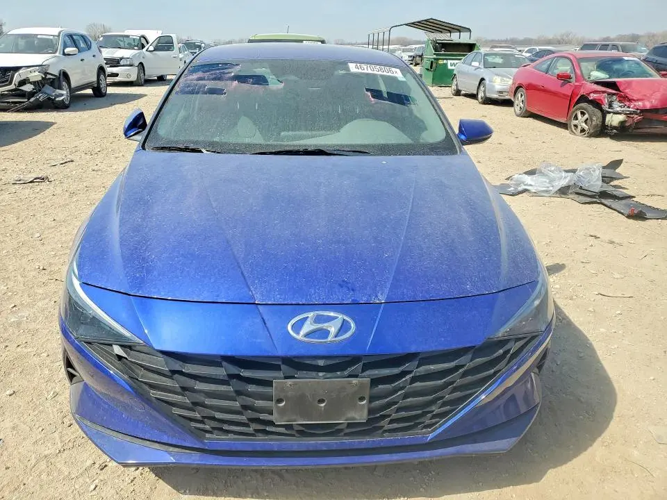 2022 HYUNDAI ELANTRA SEL  
