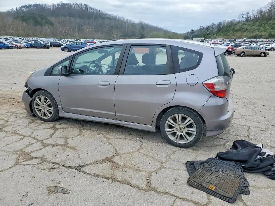 2010 HONDA FIT SPORT  