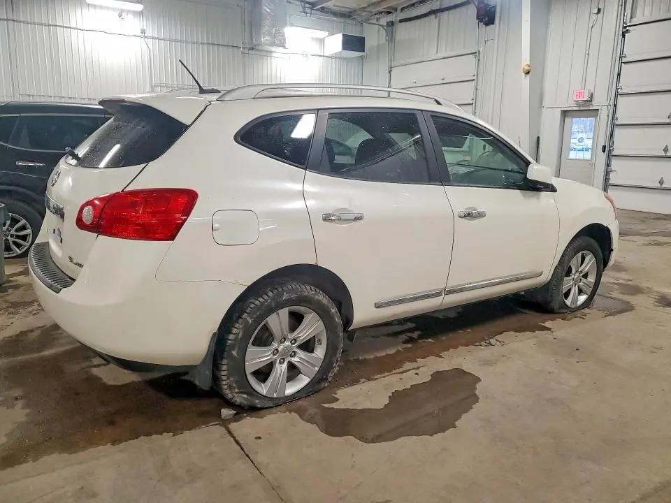 2012 NISSAN ROGUE S  