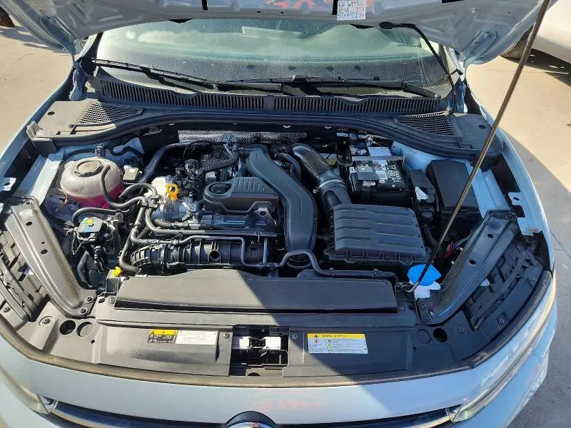 2025 VOLKSWAGEN JETTA SE  