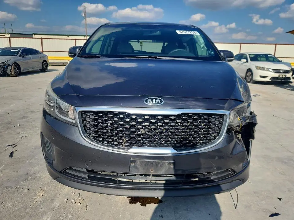 2017 KIA SEDONA LX  