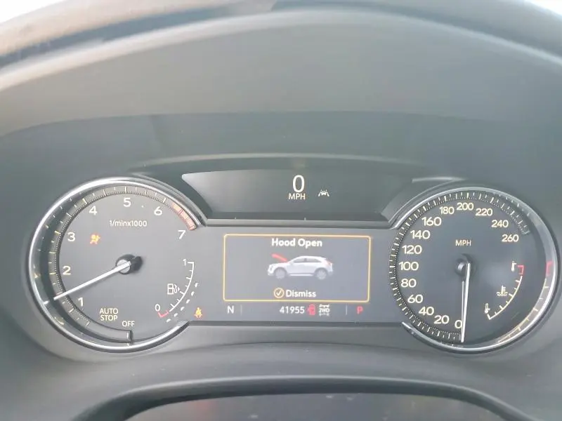 2022 CADILLAC XT4 PREMIUM LUXURY  