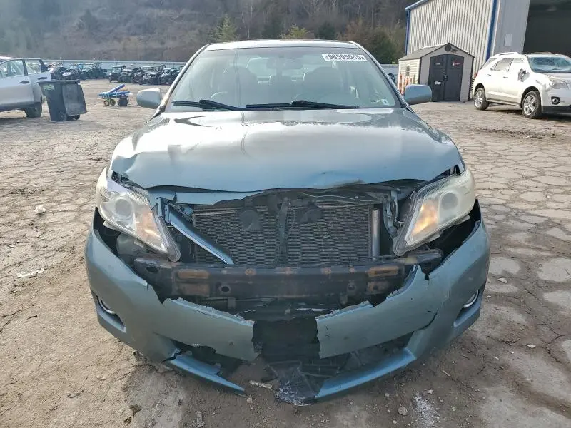 2010 TOYOTA CAMRY BASE  