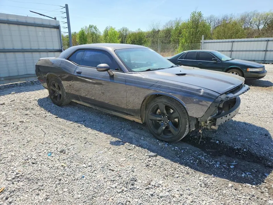 2013 DODGE CHALLENGER SXT  