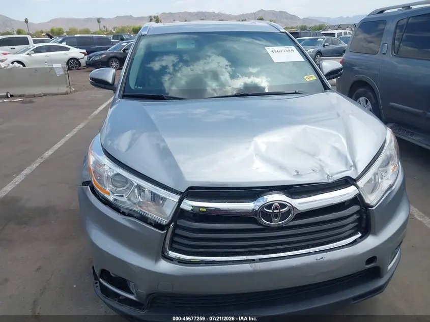 2014 TOYOTA HIGHLANDER XLE V6