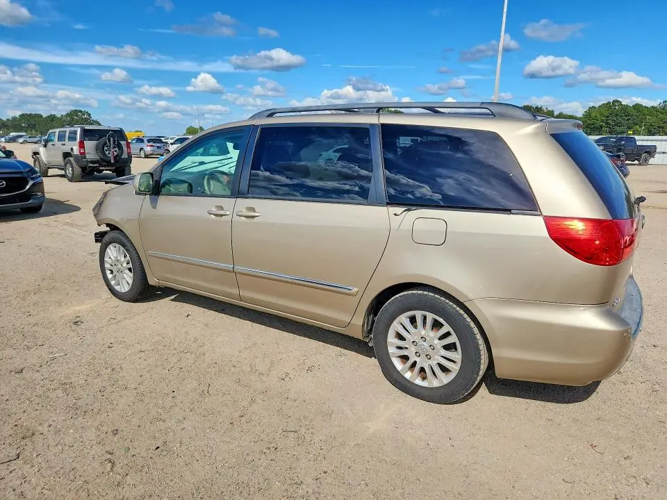 2010 TOYOTA SIENNA XLE LIMITED  