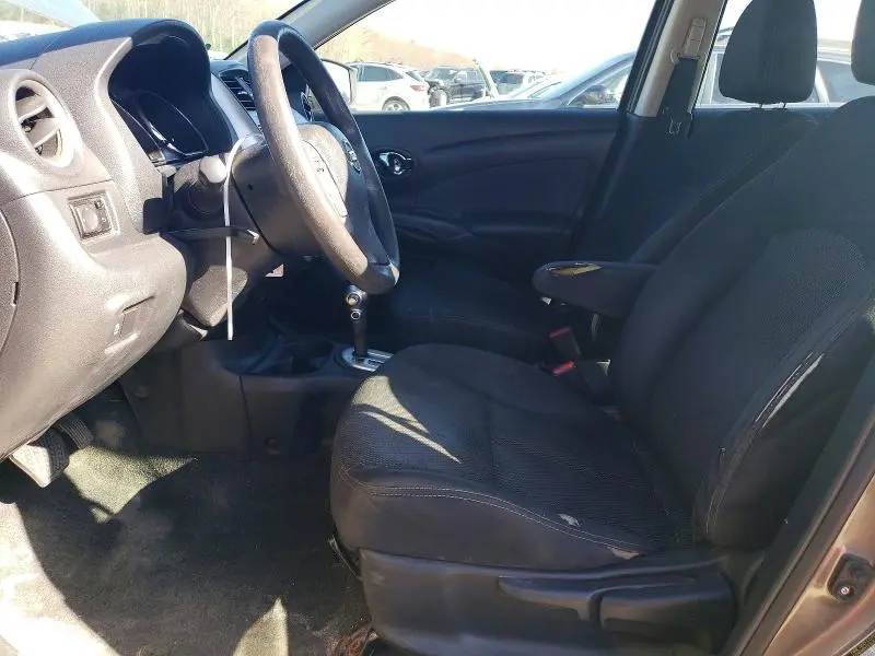 2016 NISSAN VERSA 1.6 SV  