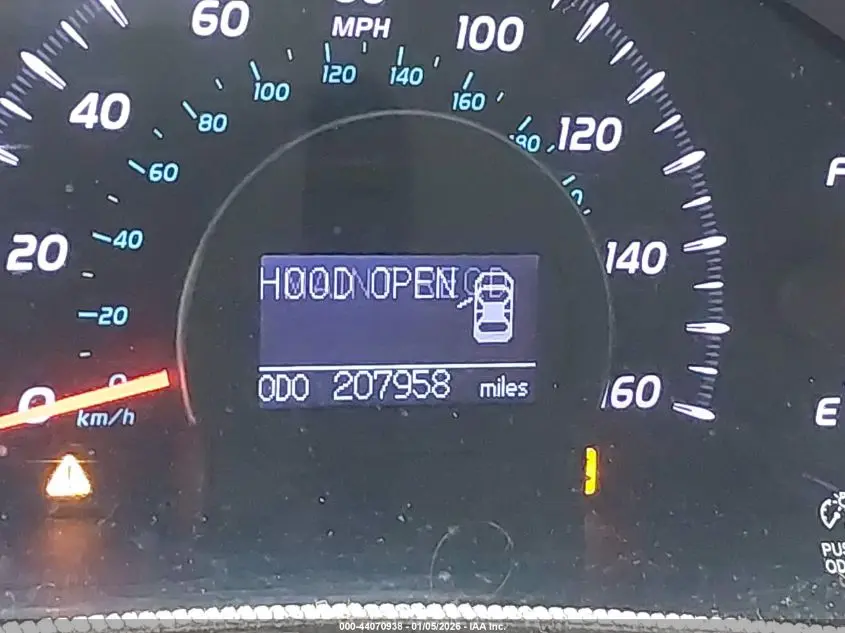 2011 TOYOTA CAMRY XLE V6