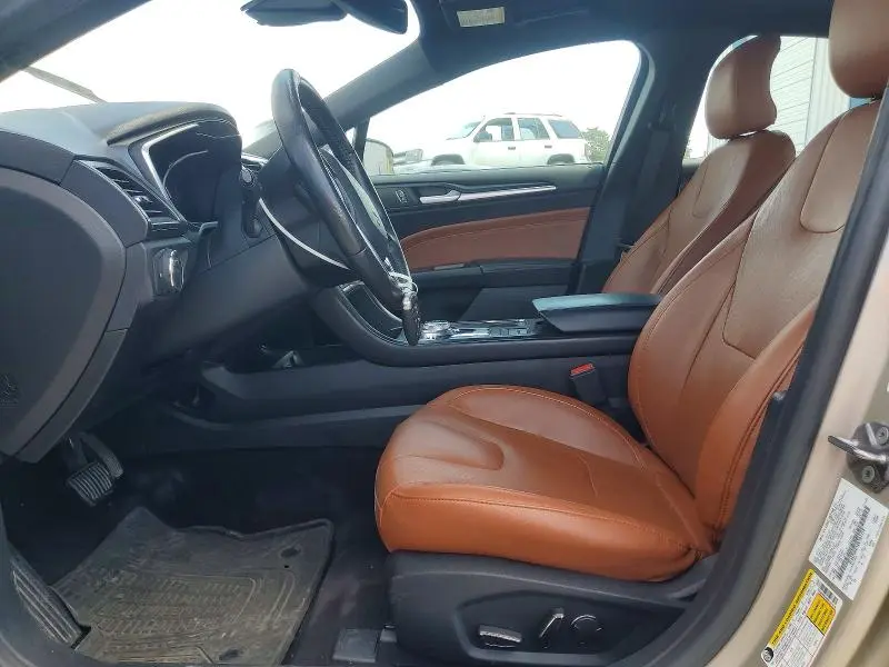 2019 FORD FUSION TITANIUM  
