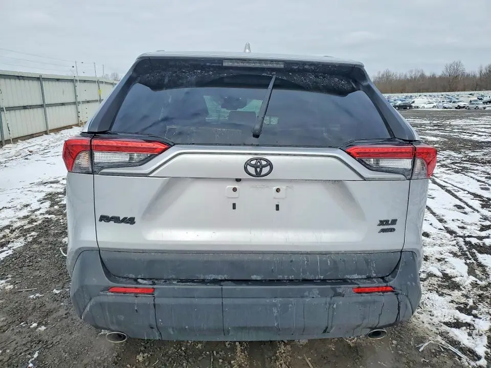 2022 TOYOTA RAV4   